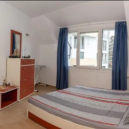Апартаменти Джой Lägenhet Slăntjev Brjag